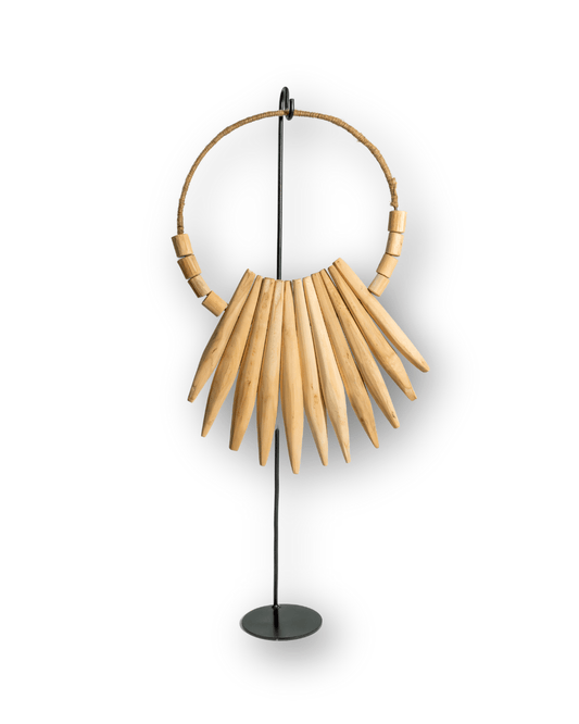 Collar teak blanco