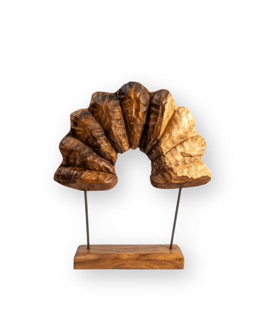 Escultura petalo de madera pedestal bajo