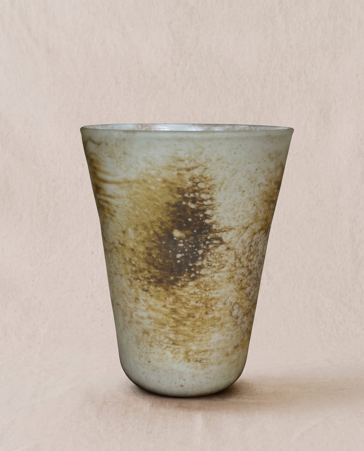 Maceta cónica 40 cm mar blanco