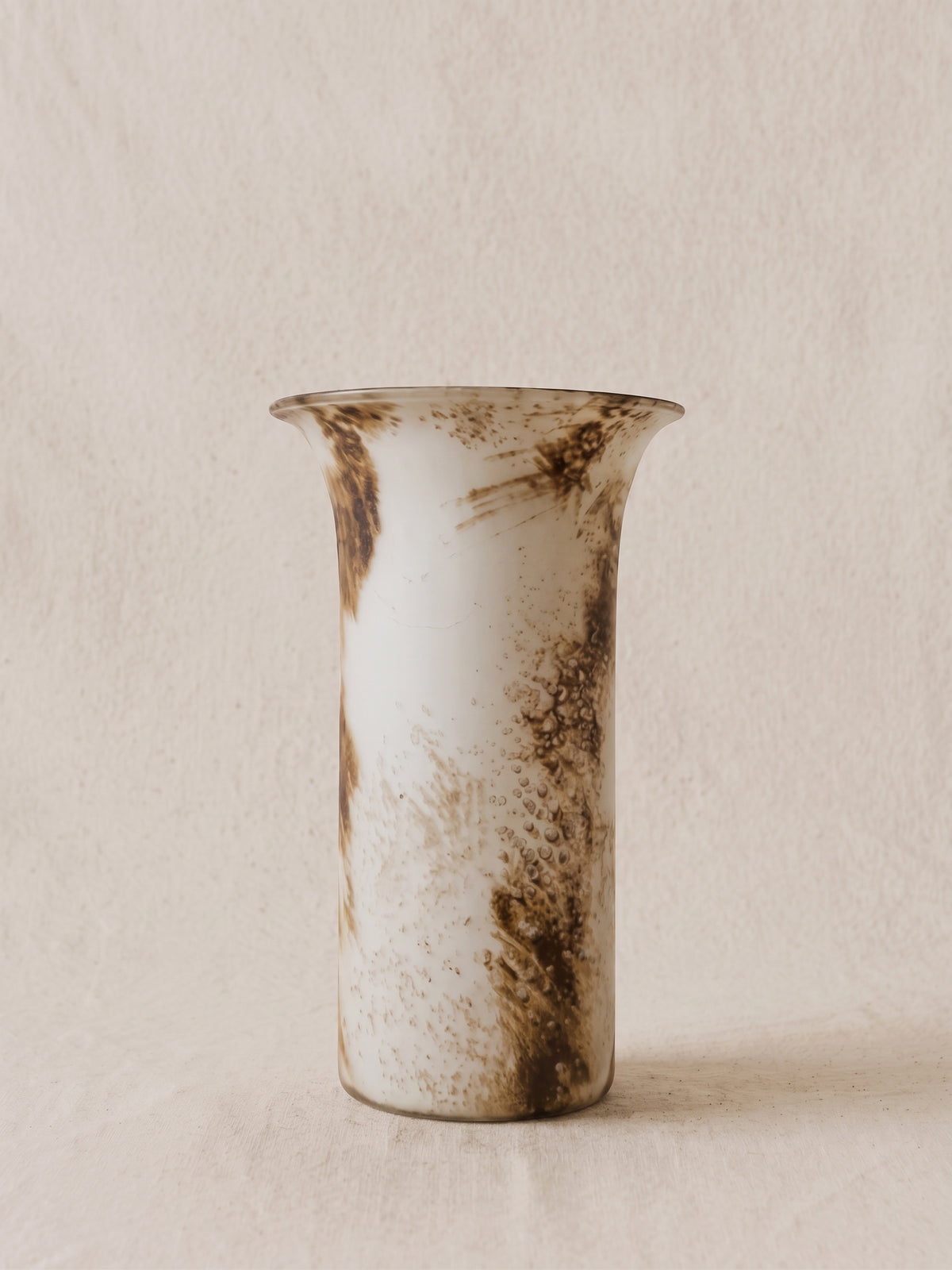 Cilindro con labio 60 x 25 cm mar blanco