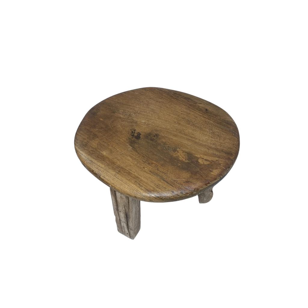 Mesa de centro en madera rescatada