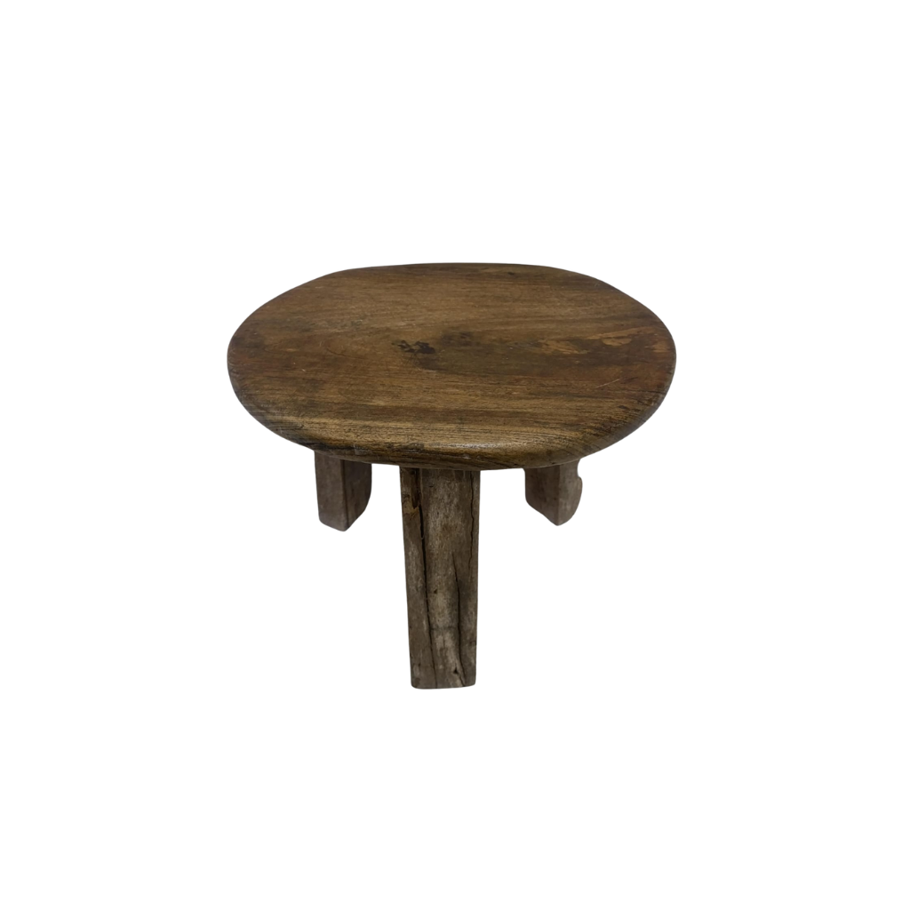 Mesa de centro en madera rescatada